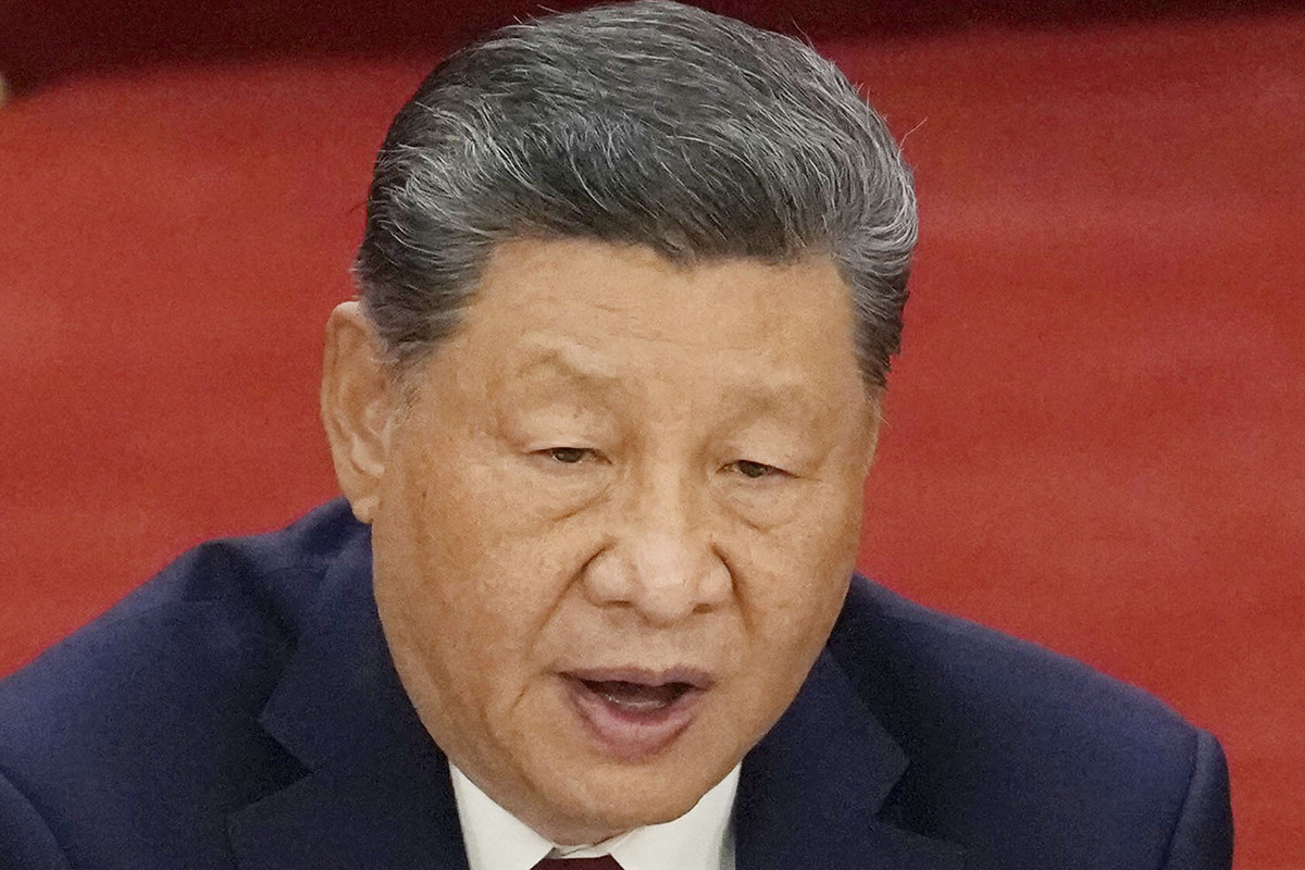 【自爆テロ疑惑が浮上】中国北京・高層ビルに飛行機が激突　超厳戒態勢の“飛…