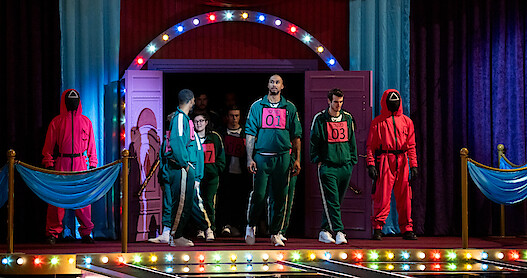 'Squid Game: The Challenge' contestants prepare to take on the Glass Bridge challenge.