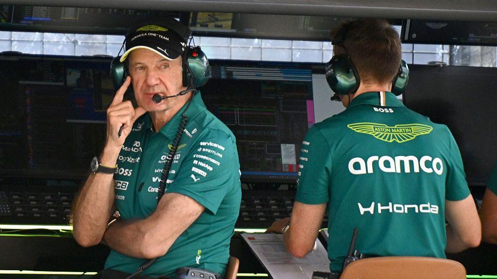 Adrian Newey on the pit wall