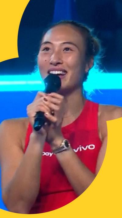 Qinwen Zheng singing after winning the China Open