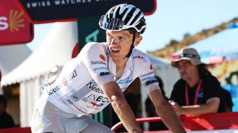 Oscar Onley at La Vuelta