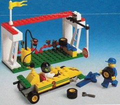 <h1>Power Pitstop</h1><div class='tags floatleft'><a href='/https/brickset.com/sets/6467-1/Power-Pitstop'>6467-1</a> <a href='/https/brickset.com/sets/theme-Town'>Town</a> <a class='subtheme' href='/https/brickset.com/sets/subtheme-City'>City</a> <a class='year' href='/https/brickset.com/sets/theme-Town/year-1999'>1999</a> </div><div class='floatright'>&copy;1999 LEGO Group</div>