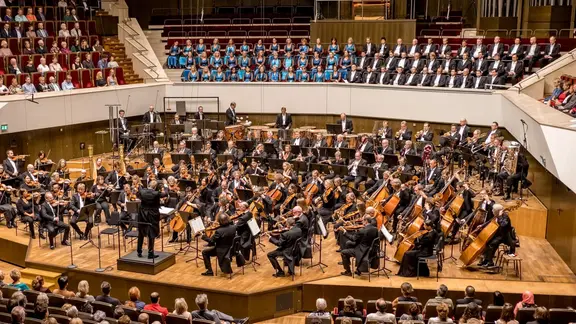 Die MDR-Ensembles beim Konzert auf der Gewandhausbühne