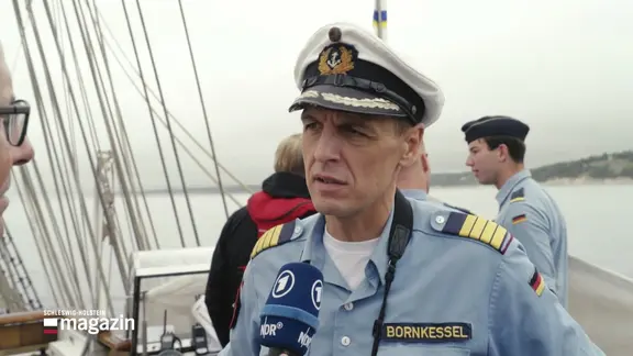 Elmar Bornkessel, Kommandant der Gorch Fock. 