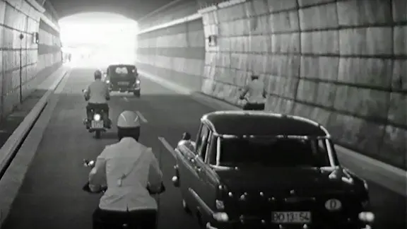 Kanaltunnel in Rendsburg bei seiner Eröffnung 1961