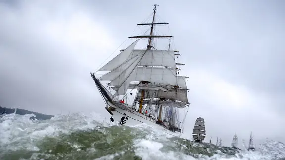 Das Segelschulschiff Gorch Fock auf der Kieler Förde während der Kieler Woche