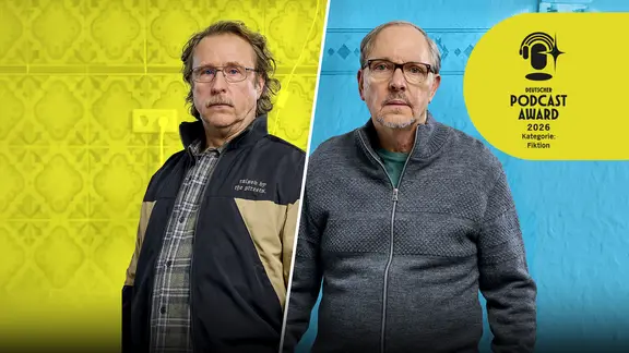 Bjarne Mädel und Olli Dittrich stehen sich vor gelb-blauem Hintergrund gegenüber.