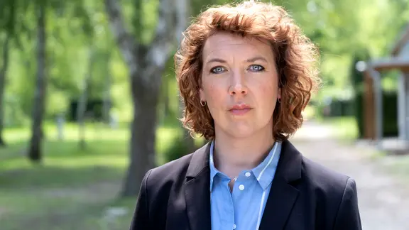 Melly Böwe (Lina Beckmann) im Polizeiruf 110 "Seine Familie kann man sich nicht aussuchen" am 24. April 2022 in Das Erste