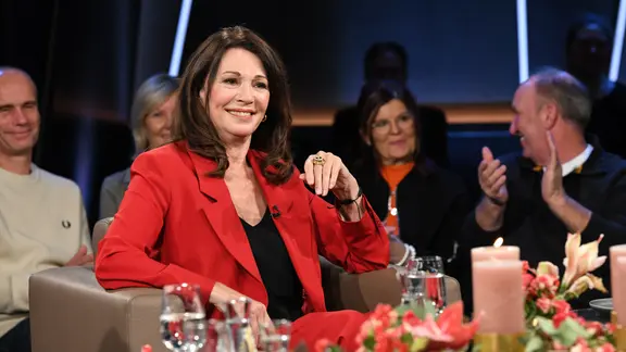 Die Schauspielerin Iris Berben ist zu Gast in der NDR Talk Show am 8. Dezember 2023.