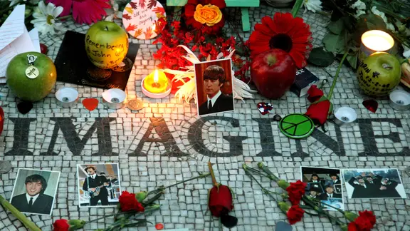 Gedenkstätte für John Lennon im Central Park in New York