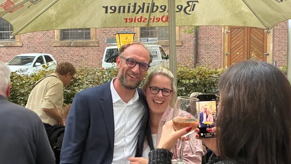 Oberbürgermeister Jens Hofschröer (CDU) in Lingen nach dem Wahlsieg.
