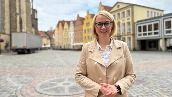OB-Kandidatin Katharina Pötter der CDU auf dem Osnabrücker Markt