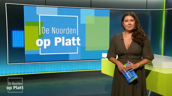 Vanessa Kossen moderiert De Noorden op Platt.