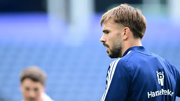 Verteidiger Mario Vuskovic vom Hamburger SV bei seinem ersten Training nach seiner Dopingsperre