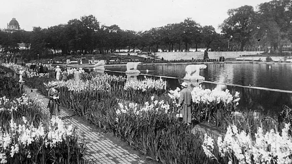 Planten un Blomen während der Niederdeutschen Gartenschau 1935