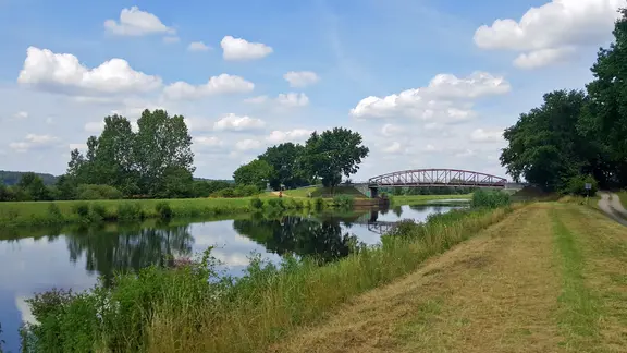 Der Elbe-Lübeck-Kanal bei Lauenburg.