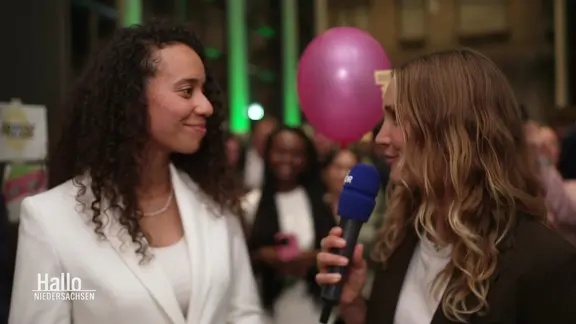 Onyeka Oshionwu (Grüne), OB-Kandidatin, im Interview.