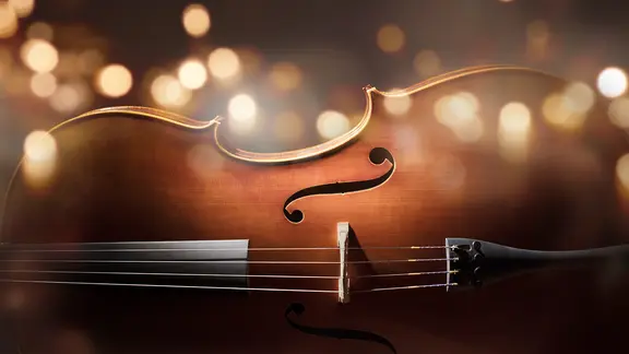 Cello in warmer Lichtstimmung