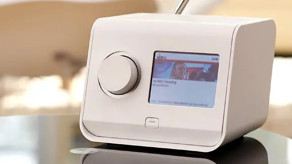 Ein DAB+ Radio mit Bildschirm