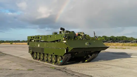 Eine Aufnahme des Bergepanzers "Wisent 2"