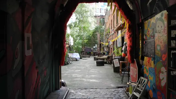 Das Hamburger Gängeviertel: Zugang zum Hof von Valentinskamp aus.