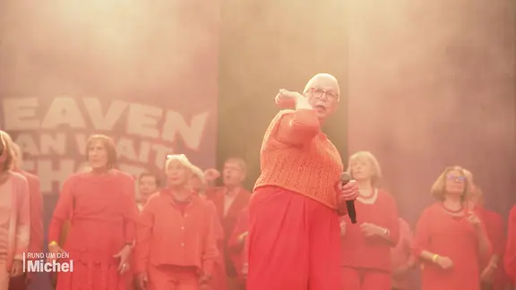 Der Heaven Can Wait Chor beim Stadtpark-Finale