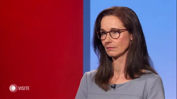 Dr Dorothee Staiger.