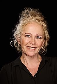 Primary photo for Lucy Benjamin