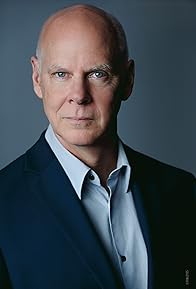 Primary photo for Oliver Dennis