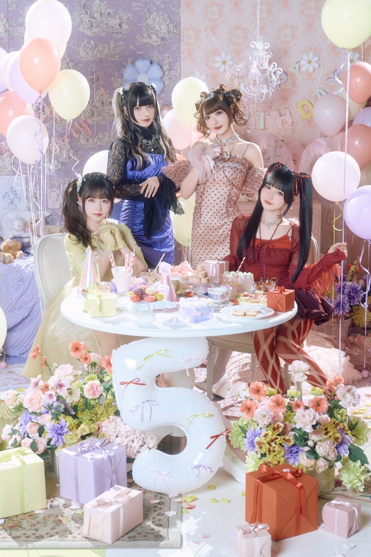 きゅるして5周年記念フォトブック発売、きゅるちゃんのカワイイ・レシピ読める