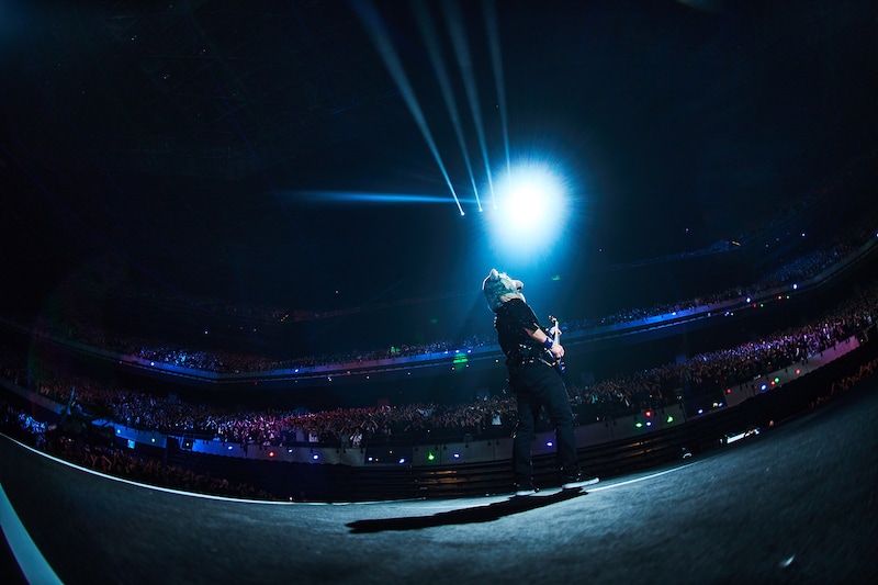 「MAN WITH A "15th" MISSION PLAY WHAT U WANT TOUR 2025」の様子。