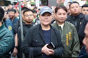 艋舺青山王繞境昨天舉辦登殿晚宴，嘉義縱貫線教父林水樹的得力助手「象姐」也現身餐會，是此次活動的重量級嘉賓。記者林伯東／攝影