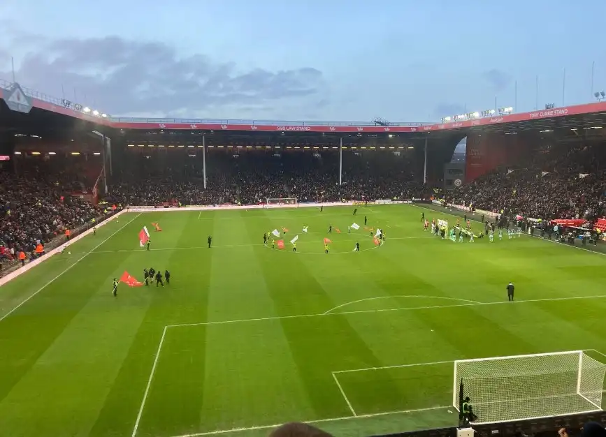 bramall lane sheffield vs brentford EPL season 23/24 right before the match start