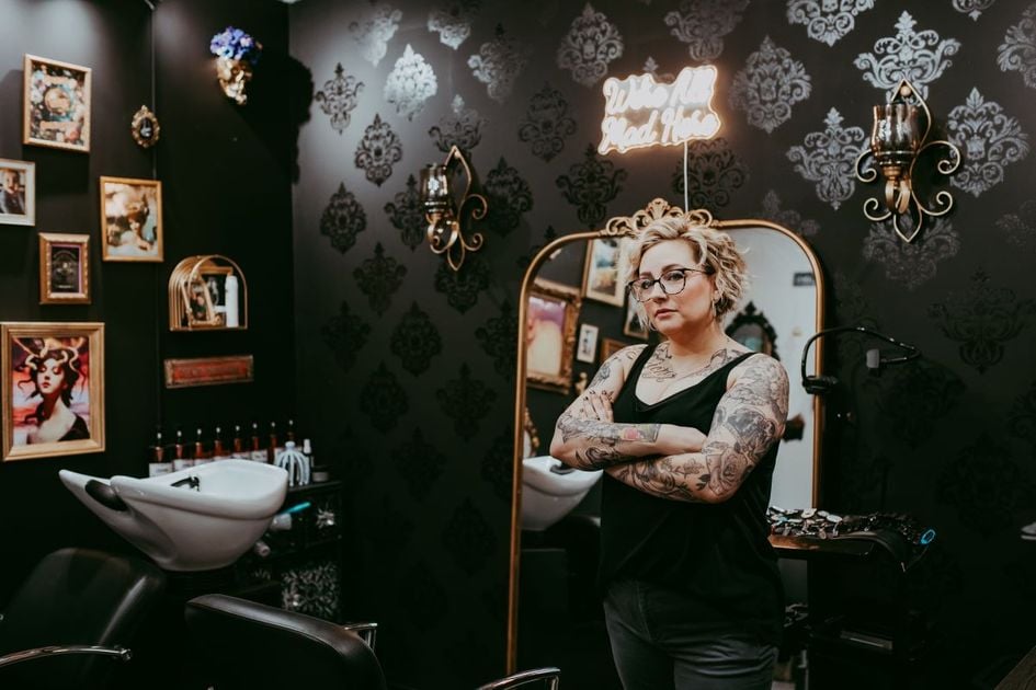 DIY Suite Style: How One Hairstylist Transformed Her Space into a Wonderland