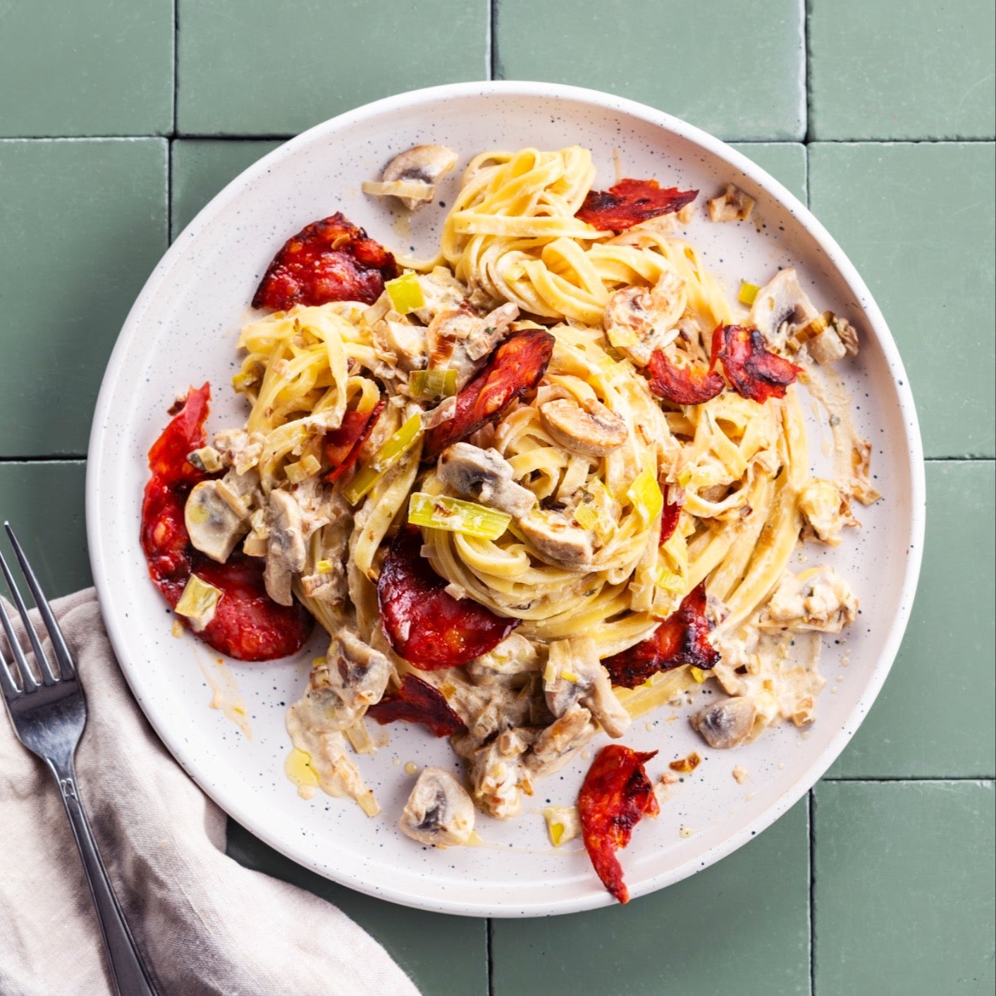 Koken met pasta en chorizo