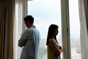 妻の「そろそろ帰りたい」サイン、わかるけど　板挟みに悩む夫の結論