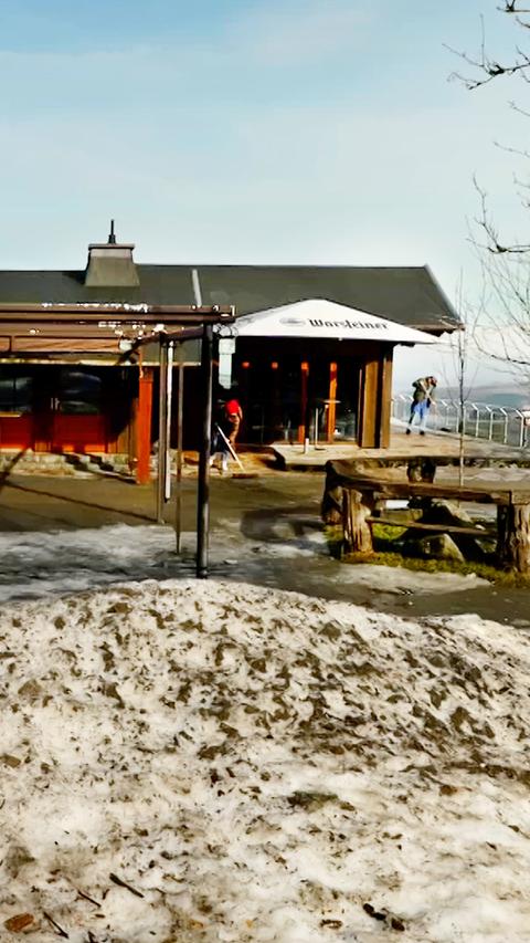Siggis Hütte auf dem Ettelsberg in Willingen im Winter.