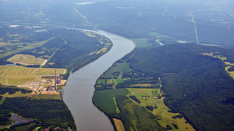 Aerial view of Stevenson, Alabama along Tennessee River