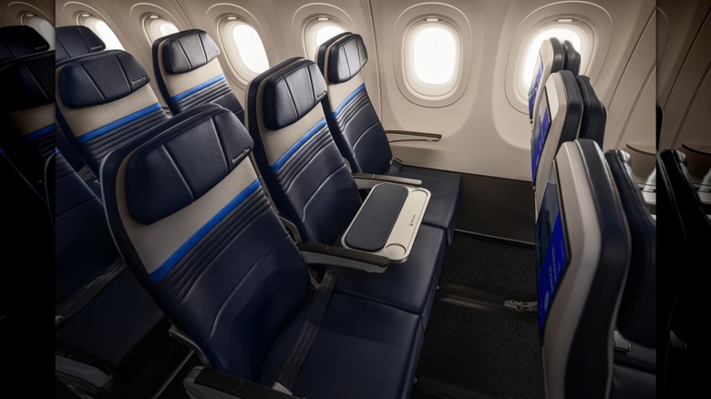 New Economy Plus middle seats on United Airlines