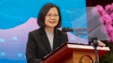 资料照片：台湾总统蔡英文在台北总统府发表元旦讲话。(2024年1月1日）