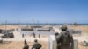 以色列军队2024年5月16日在加沙海岸固定浮动码头。