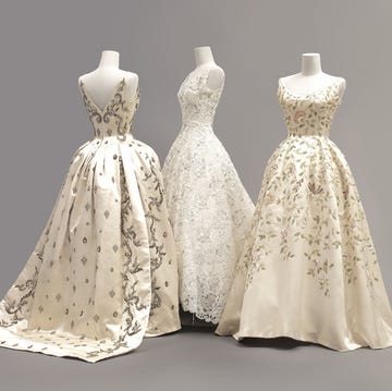Abiti da sera della collezione della regina Sirikit abiti da sera della collezione della regina sirikit