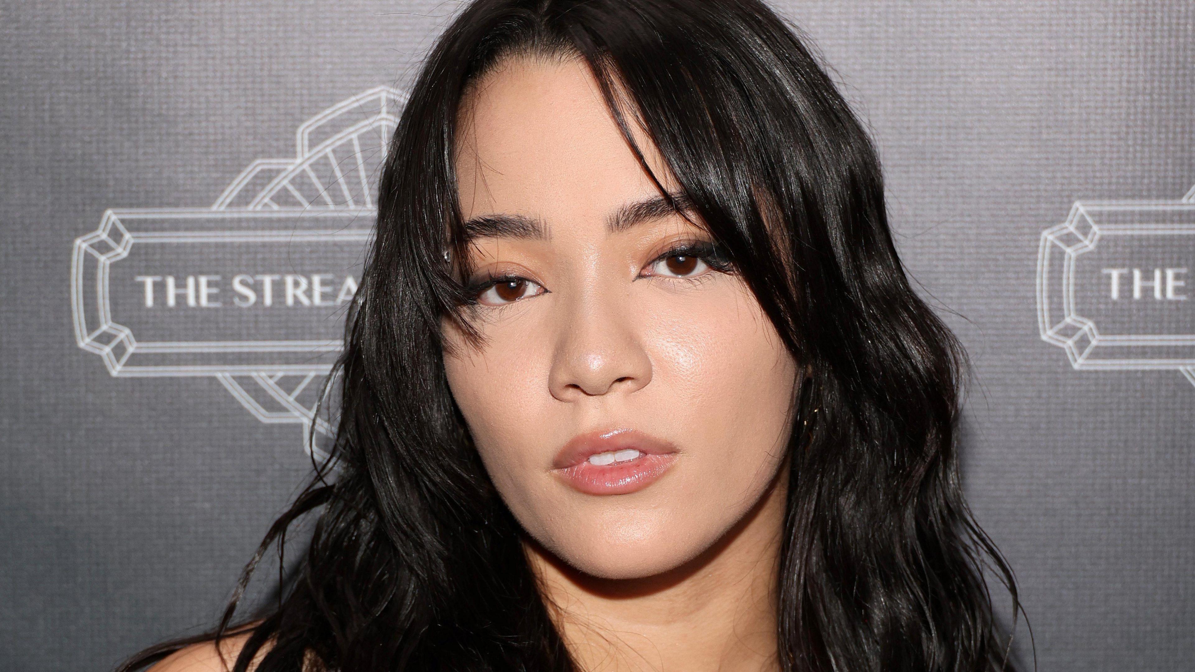 Cinna at the Streamer Awards in 2024. She has long dark hair worn loose and brown eyes.