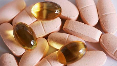 Vitamin tablets