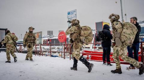 Armed Danish soldiers in Nuuk, Greenland. Photo: 18 January 2026
