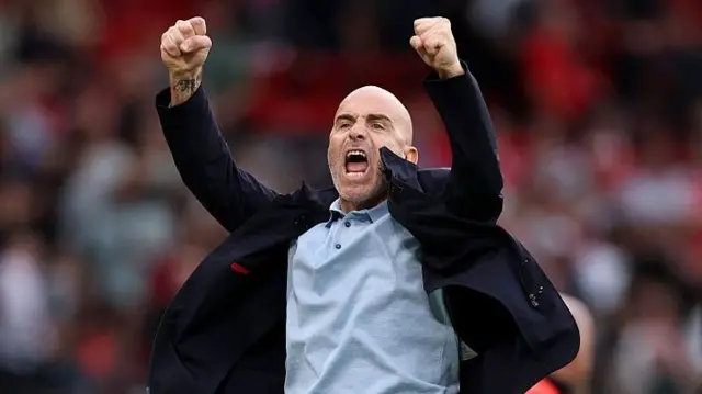 Enzo Maresca celebrating