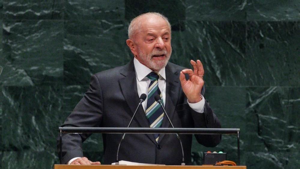 Brazilian President Luíz Inácio Lula da Silva speaks during the General Debate of the 81st session of the United Nations General Assembly in New York on 22 September 2026. He is wearing a dark suit, a striped tie and a white shirt and is gesturing while he is speaking.