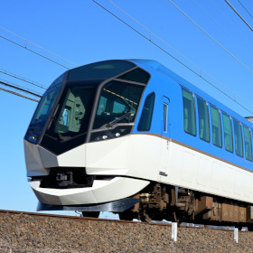 「鉄道写真」だけでなく「鉄道動画」も撮ろう! 写真とは異なる「構図」「設定」「編集」はどうすれば?